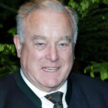 Dr. Gerhard Frank